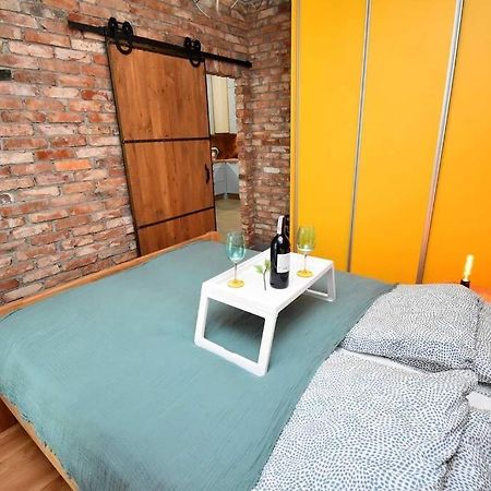 Apartament Blue Bastion Walowa 23C Z Klimatyzacja I Miejscem Parkingowym W Podziemnym Parkingu Gdańsk Exteriör bild